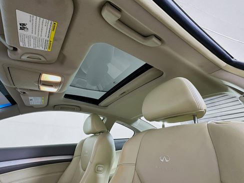 Used 2009 INFINITI G37 Journey w/ Premium Pkg image 25