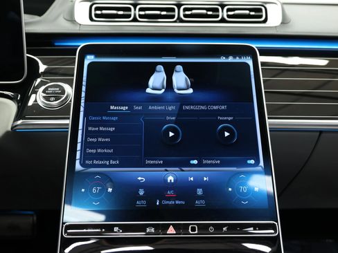 Used 2021 Mercedes-Benz Maybach S 580 4MATIC image 45
