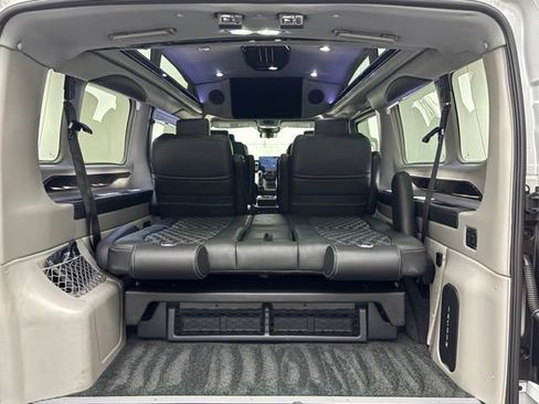 Used 2025 Ford Transit 150 Low Roof AWD image 13