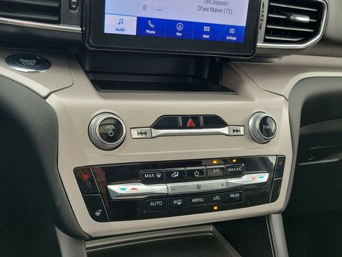 Certified 2023 Ford Explorer XLT w/ Equipment Group 202A image 28