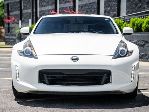 Used 2013 Nissan 370Z Coupe RWD image 13