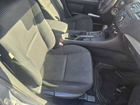 Used 2013 MAZDA MAZDA3 i SV image 13