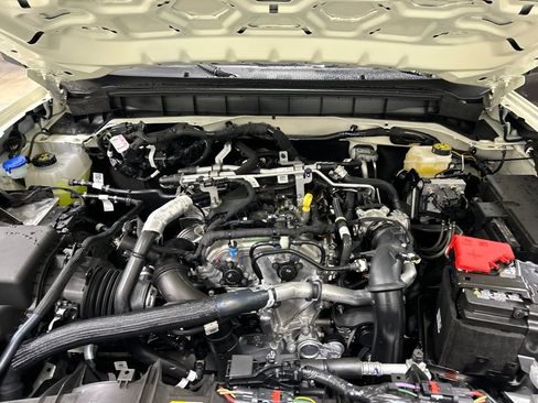 New 2026 Ford Bronco Outer Banks w/ Sasquatch Package AWD/4WD image 31