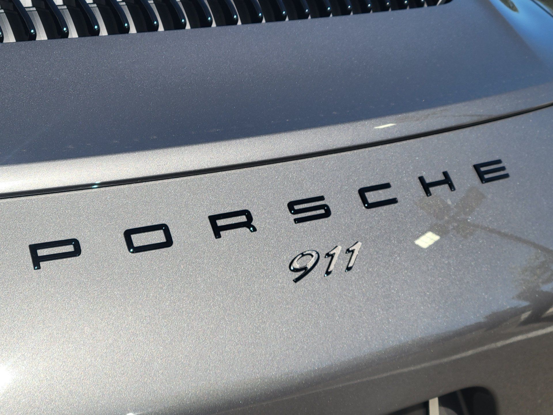 Certified 2018 Porsche 911 Carrera RWD image 28
