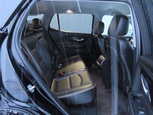 Used 2023 GMC Terrain AT4 w/ LPO, Floor Liner Package image 27