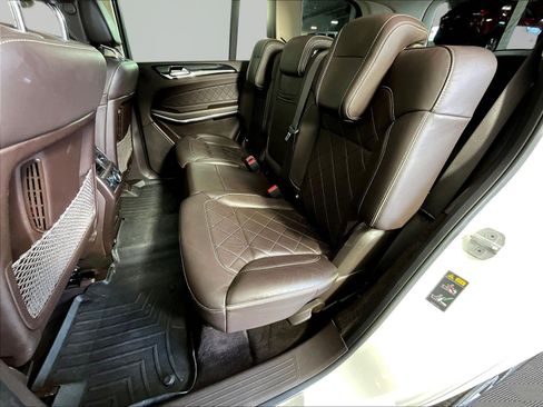 Used 2017 Mercedes-Benz GLS 550 4MATIC image 20