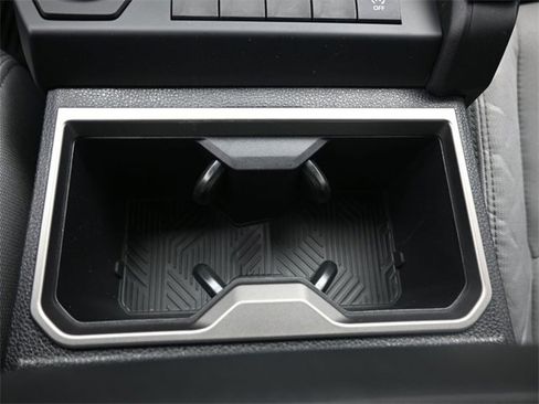 New 2026 Toyota Tacoma SR5 image 9