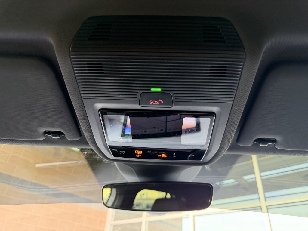 Used 2025 Volkswagen ID.4 Pro RWD image 25