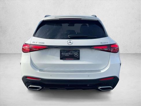 New 2026 Mercedes-Benz GLC 300 4MATIC image 8