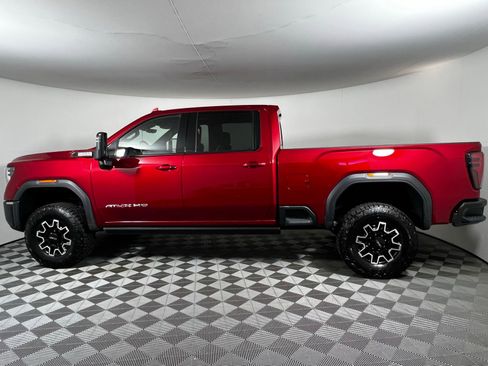 Used 2025 GMC Sierra 2500 AT4X AWD/4WD image 6