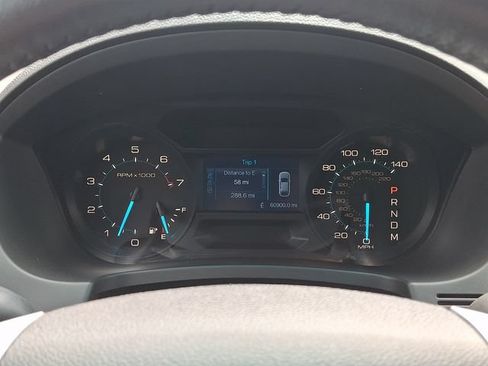 Used 2015 Ford Explorer XLT AWD/4WD image 19