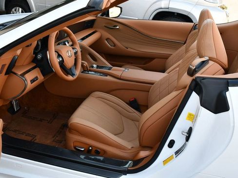 Used 2022 Lexus LC 500 Convertible image 55
