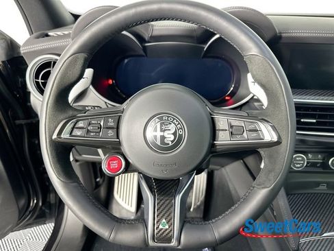 Used 2024 Alfa Romeo Stelvio Quadrifoglio w/ Active Assist Plus Package image 17