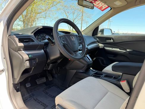 Used 2016 Honda CR-V LX image 12