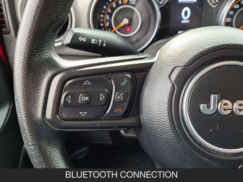 Used 2021 Jeep Gladiator Sport AWD/4WD image 17