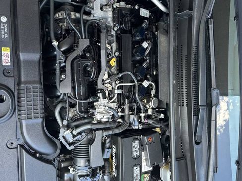 Used 2020 Toyota Corolla SE w/ Carpet Mat Package (TMS) FWD image 14