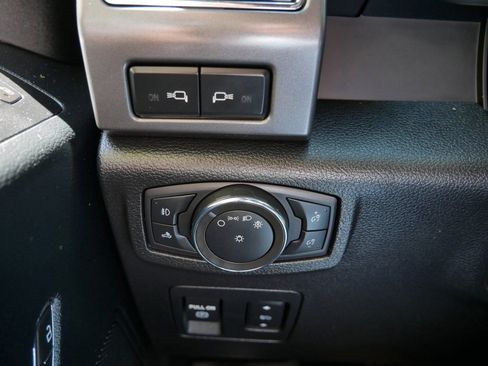 Used 2020 Ford F150 XLT w/ Equipment Group 302A Luxury AWD/4WD image 30
