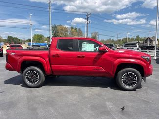New 2026 Toyota Tacoma TRD Sport AWD/4WD video 2