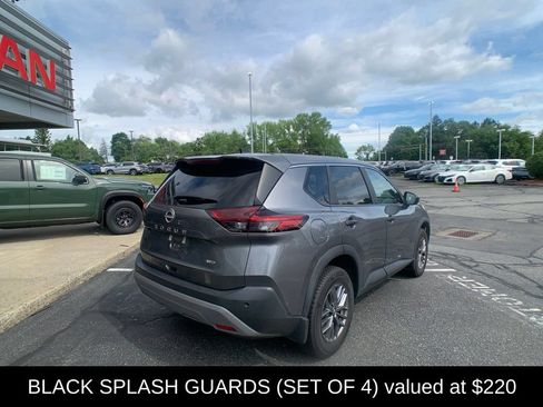 Used 2023 Nissan Rogue S AWD/4WD image 4