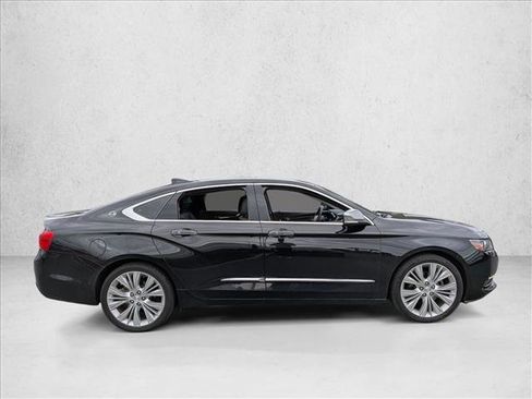 Used 2015 Chevrolet Impala LTZ image 4