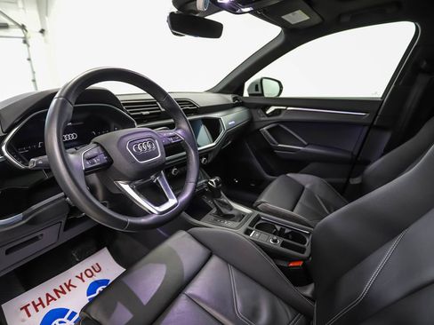Used 2022 Audi Q3 2.0T Premium Plus w/ Premium Plus Package image 10