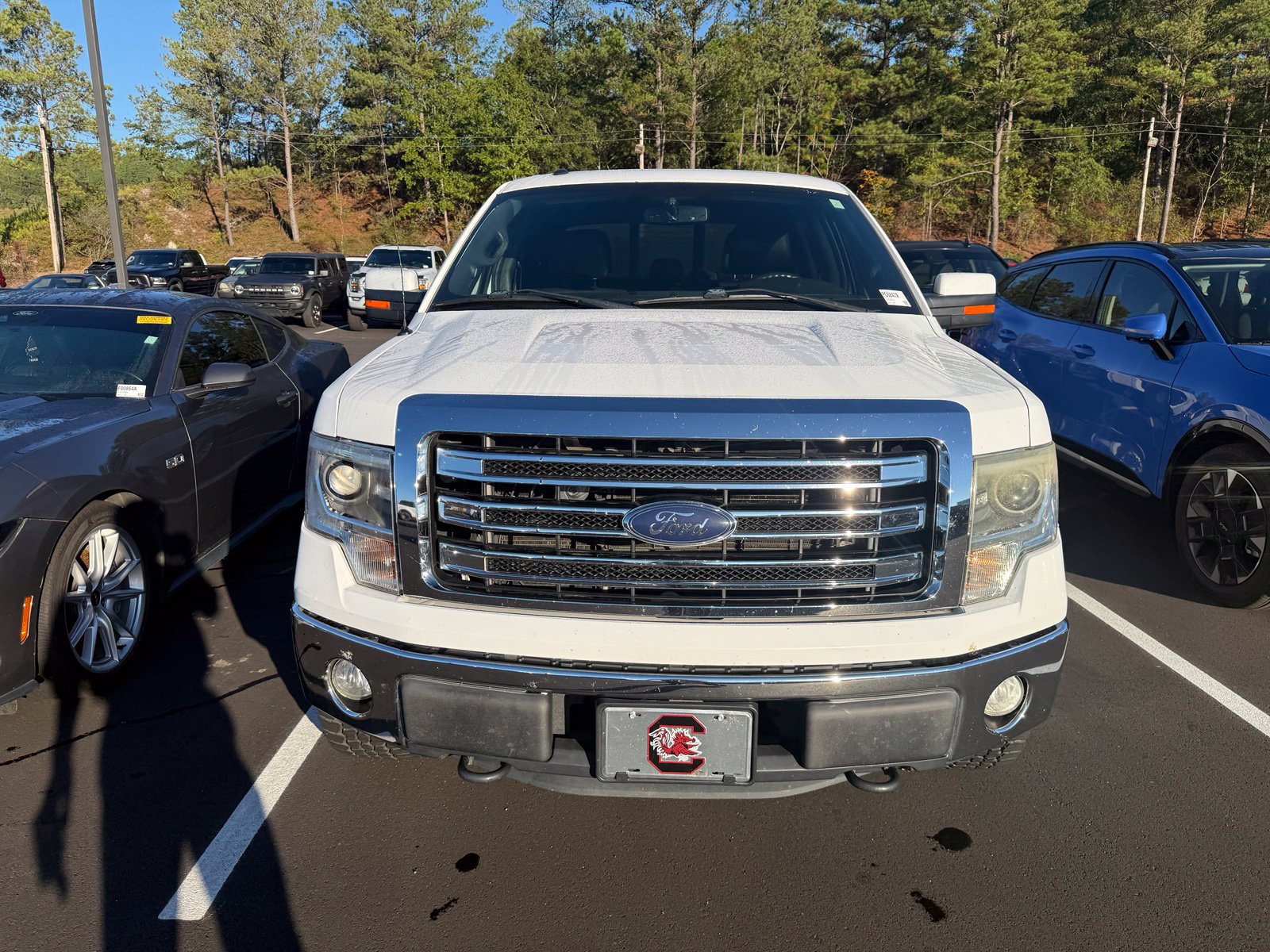 Used 2014 Ford F150 Lariat w/ Equipment Group 502A Luxury AWD/4WD image 2