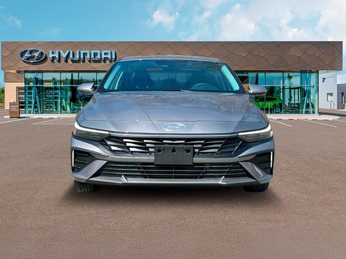 New 2025 Hyundai Elantra Blue image 12