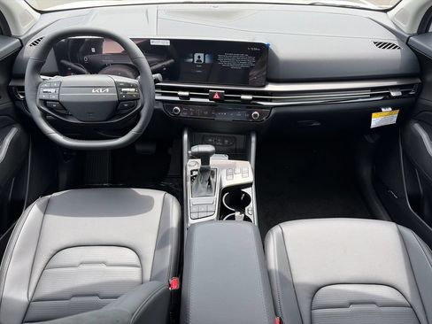 New 2026 Kia Sportage SX AWD/4WD image 11