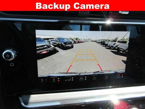 Certified 2024 GMC Sierra 1500 AT4 w/ Technology Package AWD/4WD image 16