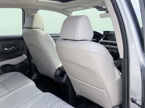 Used 2026 Honda HR-V EX-L image 44