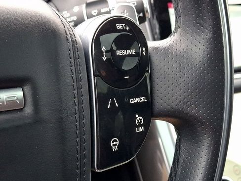 Used 2021 Land Rover Range Rover Sport HSE Silver Edition image 24