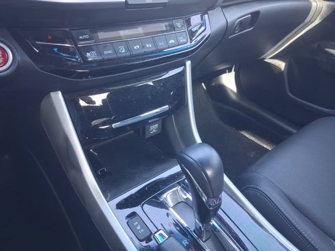 Used 2017 Honda Accord EX-L image 27