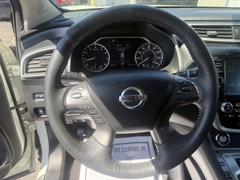 Used 2020 Nissan Murano SL w/ Moonroof Package image 15