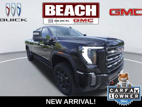 Used 2024 GMC Sierra 3500 AT4 AWD/4WD image 1