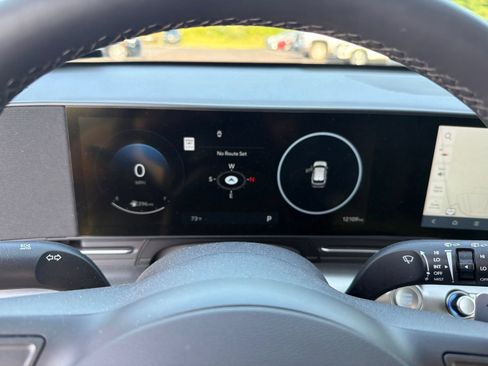 Used 2026 Hyundai Kona Limited AWD/4WD image 16