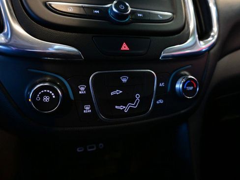 Used 2019 Chevrolet Equinox LT image 46