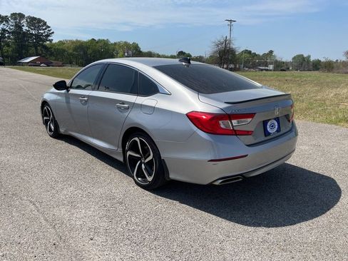 Used 2021 Honda Accord Sport image 3