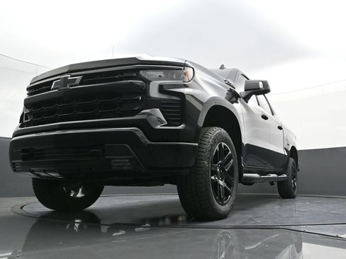 Used 2023 Chevrolet Silverado 1500 LT Trail Boss w/ LT Trail Boss Premium Package AWD/4WD image 22