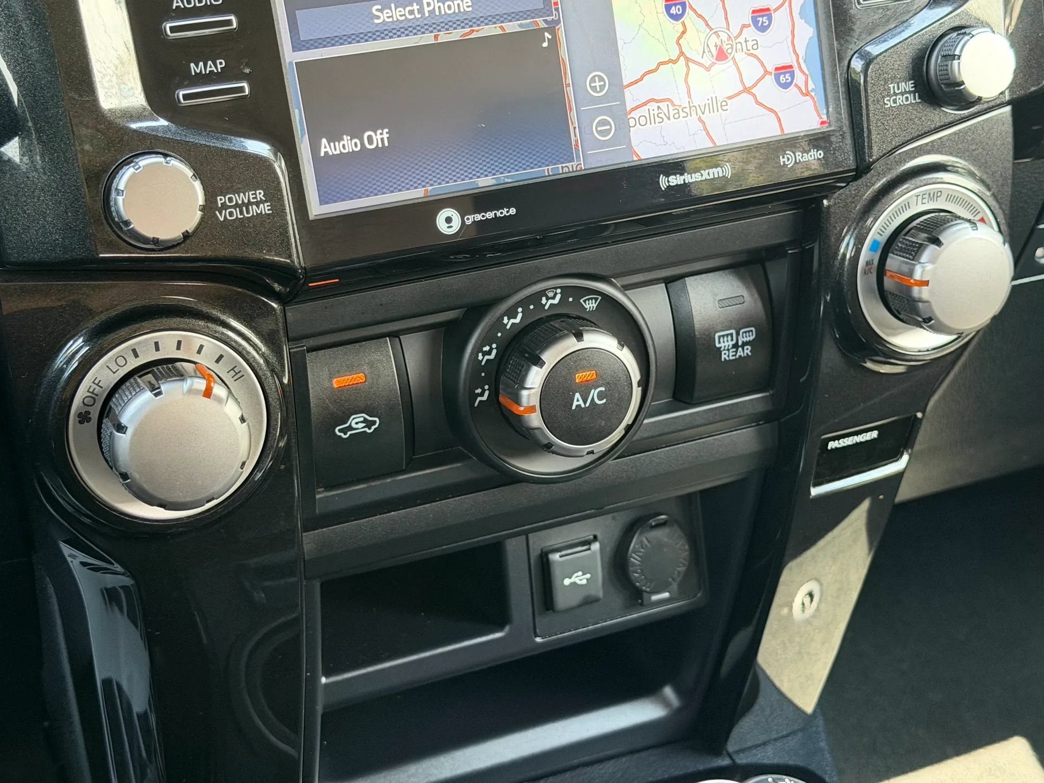 Used 2020 Toyota 4Runner TRD Off-Road Premium w/ Moonroof Package AWD/4WD image 35