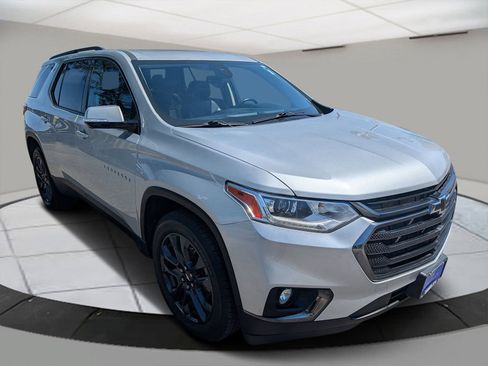 Used 2020 Chevrolet Traverse RS image 7