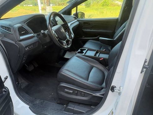 Used 2025 Honda Odyssey Sport-L image 16