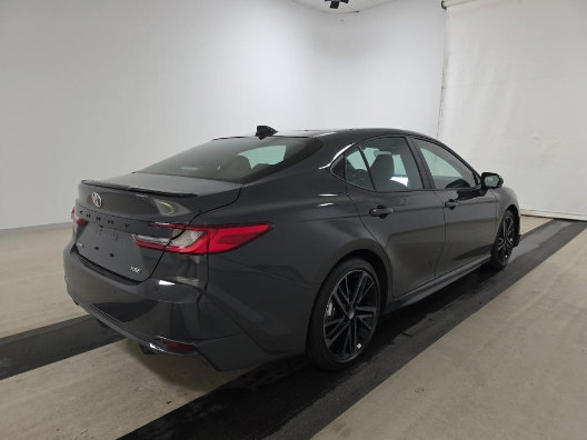 Used 2026 Toyota Camry XSE w/ Premium Plus Package FWD image 2