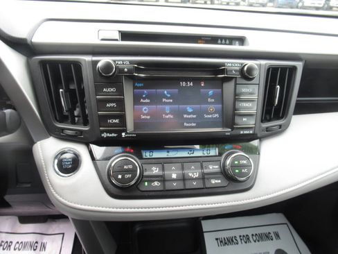 Used 2017 Toyota RAV4 XLE w/ Plus Extra Value Package image 21