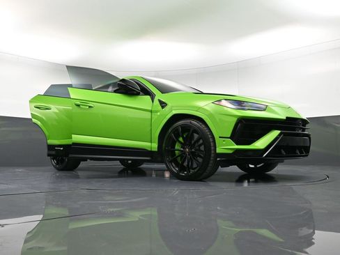 Used 2024 Lamborghini Urus S image 43