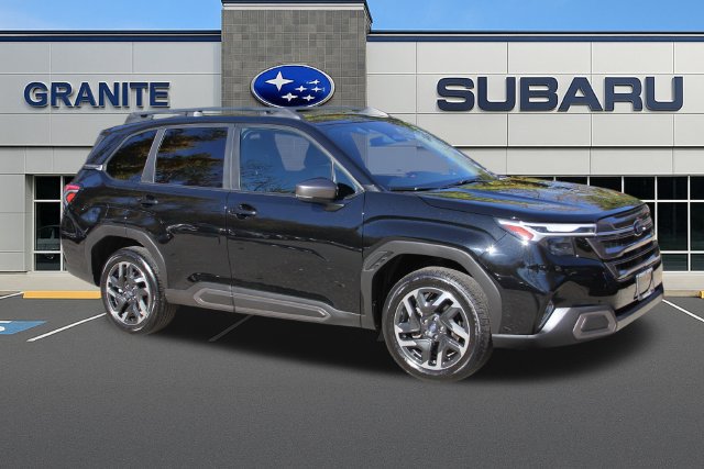 Used 2025 Subaru Forester Limited AWD/4WD image 6