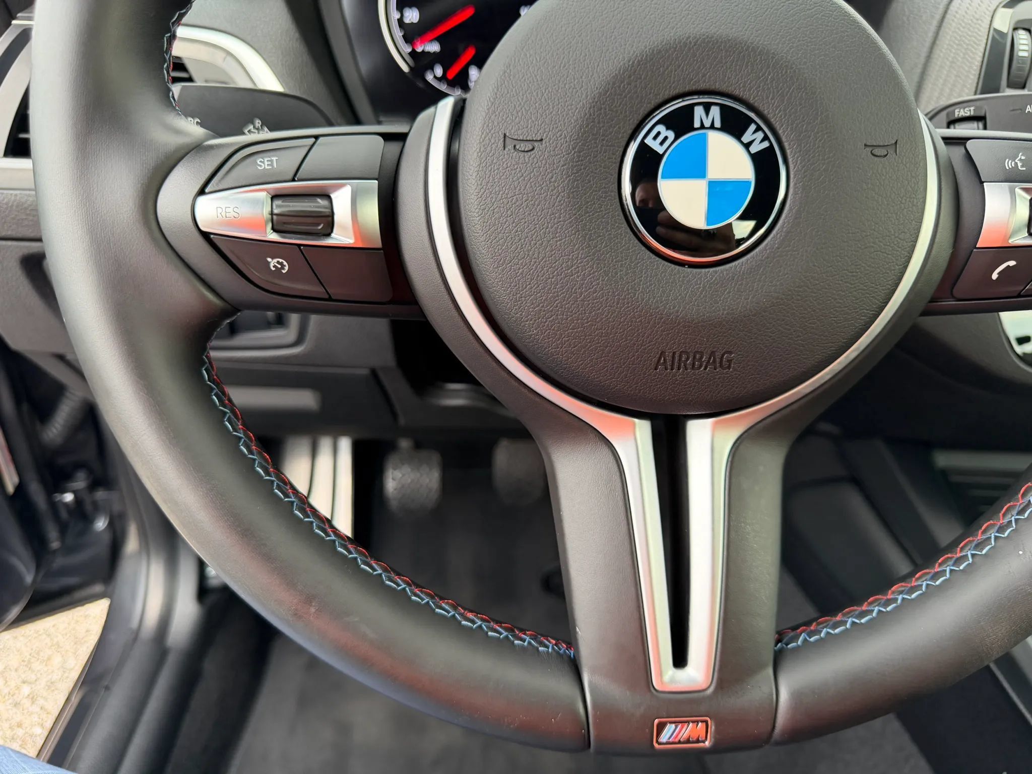 Used 2018 BMW M2 RWD image 33