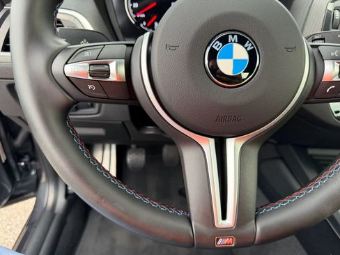 Used 2018 BMW M2 RWD image 33