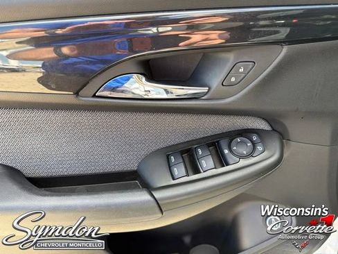 Used 2025 Chevrolet TrailBlazer LT w/ Convenience Package AWD/4WD image 15
