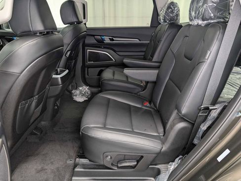 Used 2024 Kia Telluride S w/ S Sunroof Package image 22