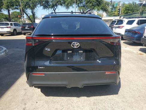 Used 2026 Toyota bZ FWD image 5